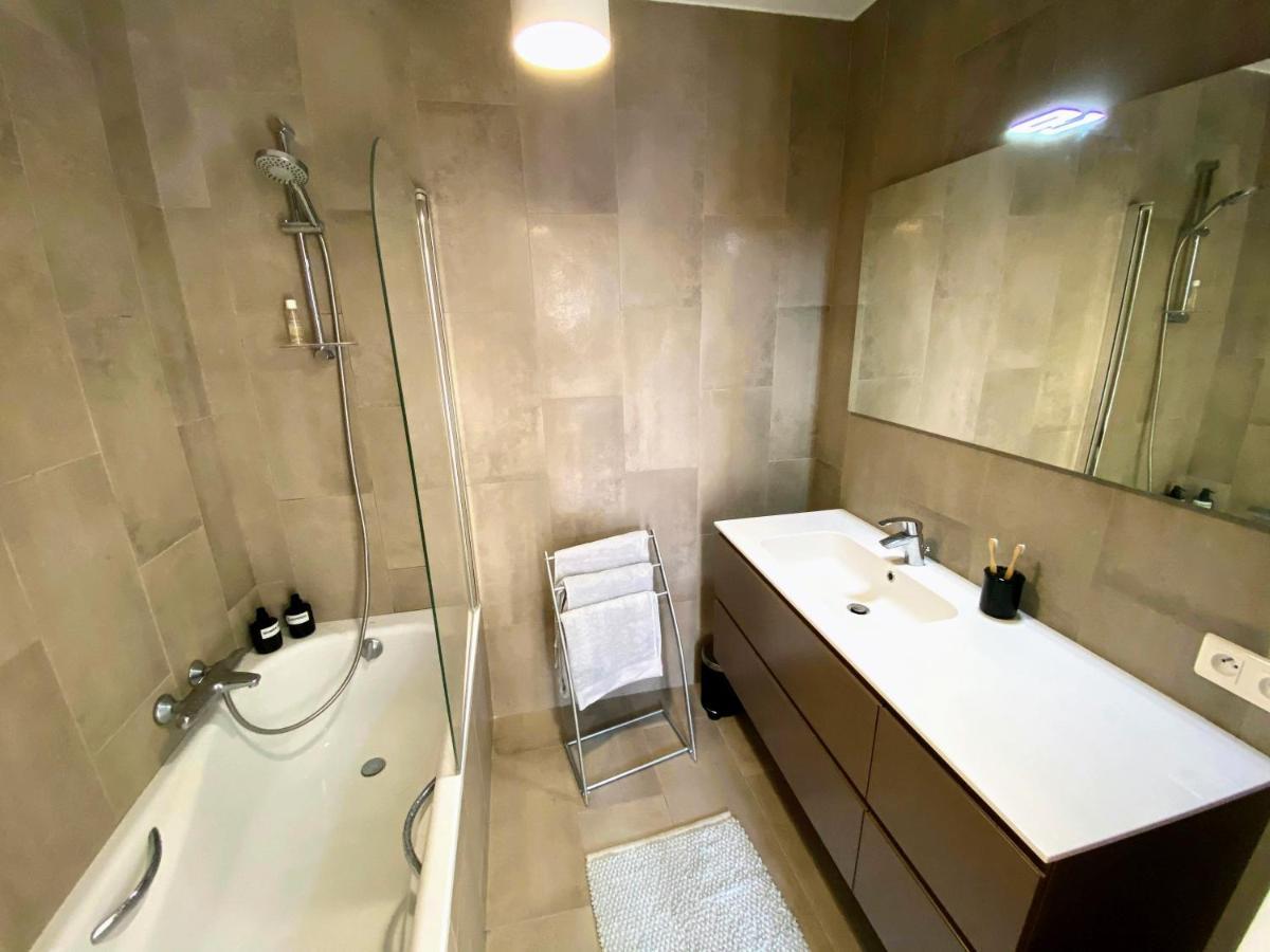 Sunny And Calm 2 Bed Apartment Place Du Pin Nice Bagian luar foto